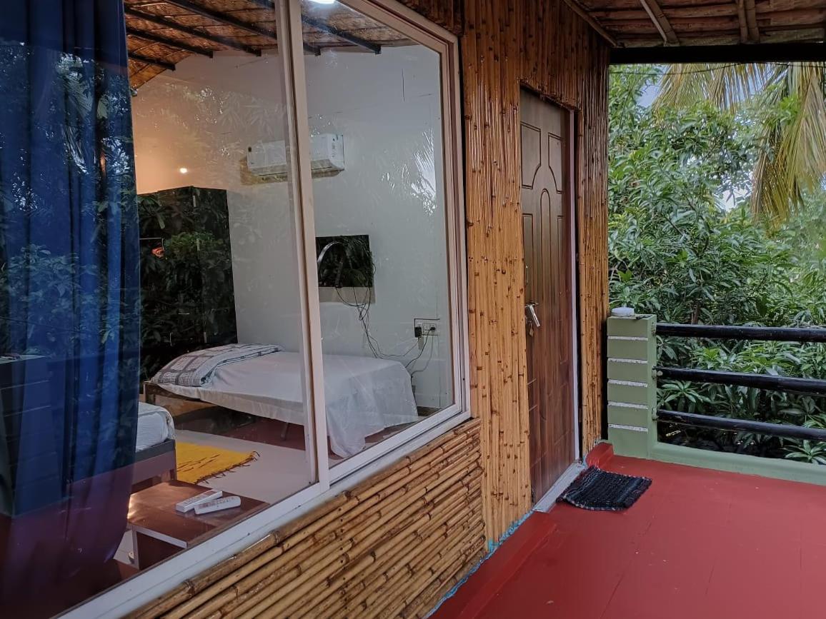 Lotus Riya Home Stay Hampi Εξωτερικό φωτογραφία