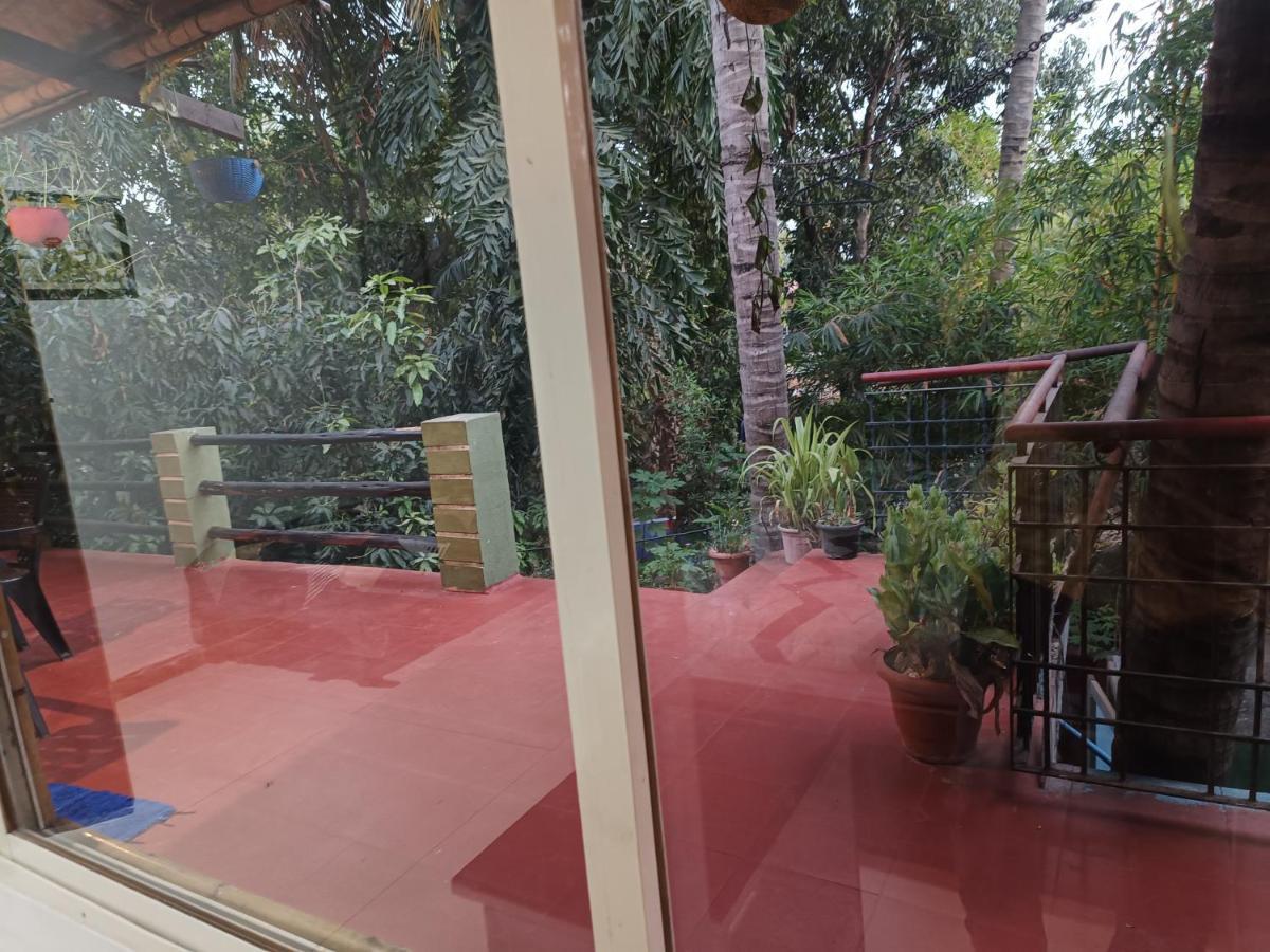 Lotus Riya Home Stay Hampi Εξωτερικό φωτογραφία